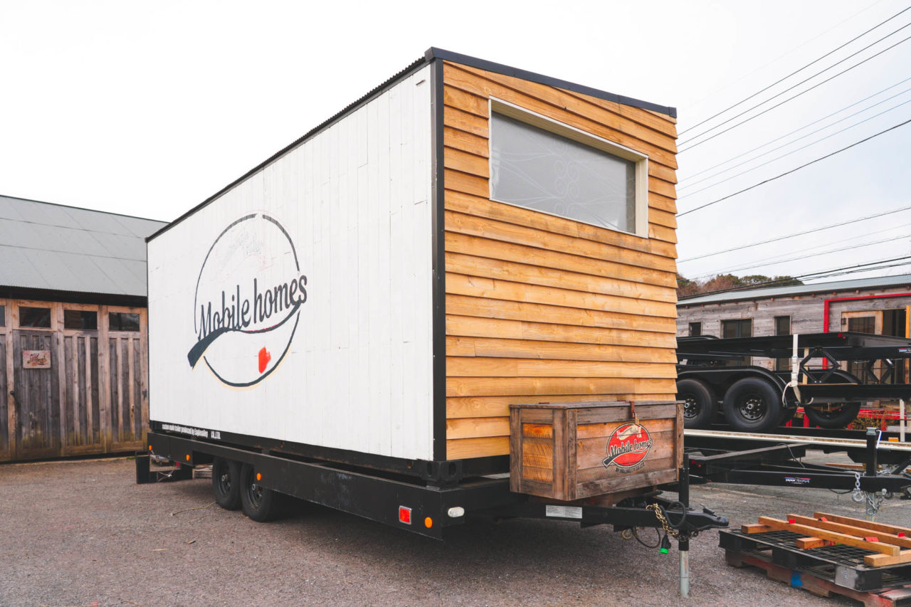 HENRIETTAトレーラーハウスの外観