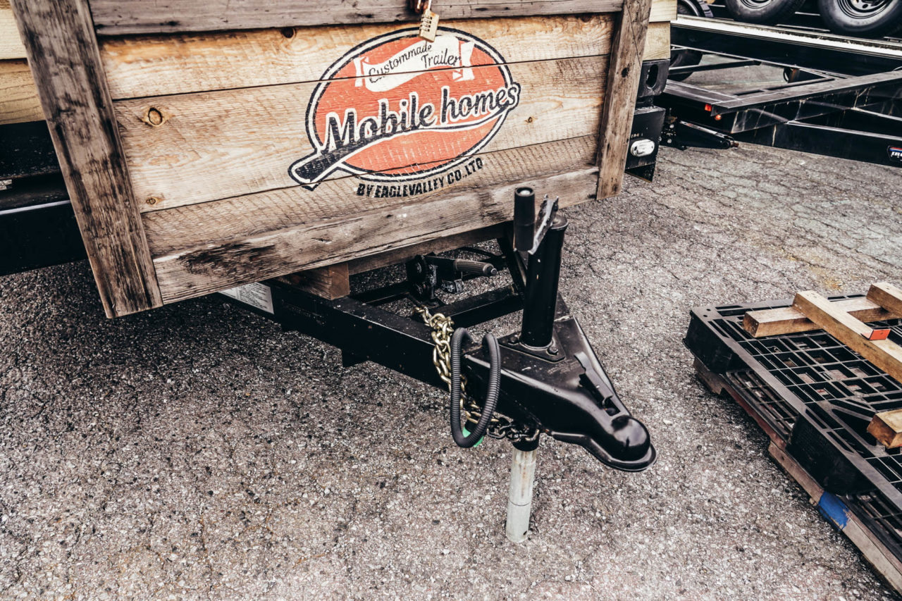 トレーラーハウスのヒッチメンバー（牽引装置）