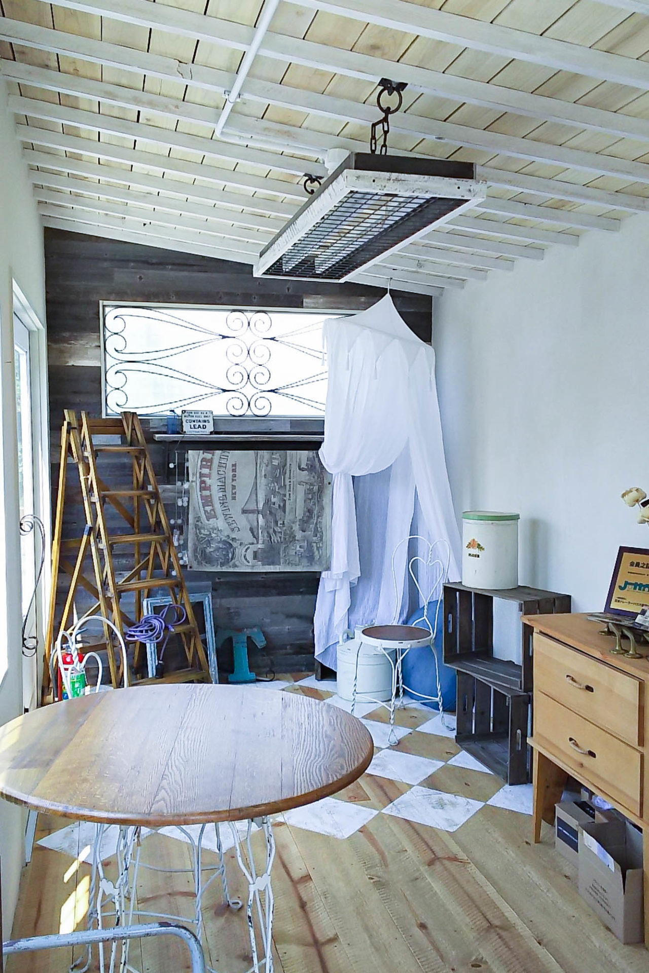 HENRIETTAトレーラーハウスの内観